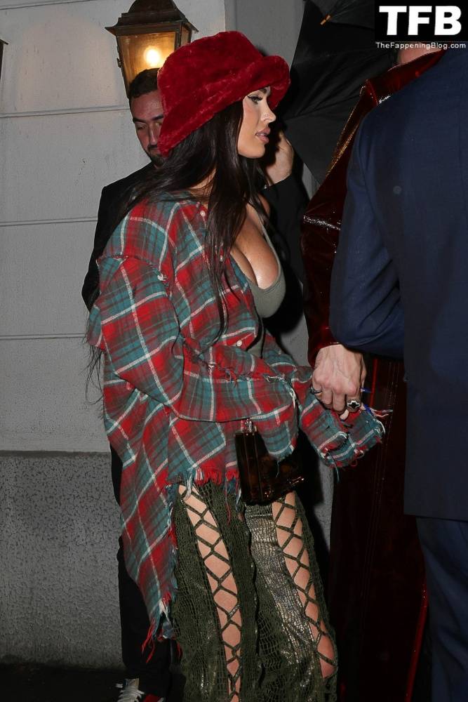 Megan Fox & MGK are Pictured Arriving at the Hotel in Milan - #6