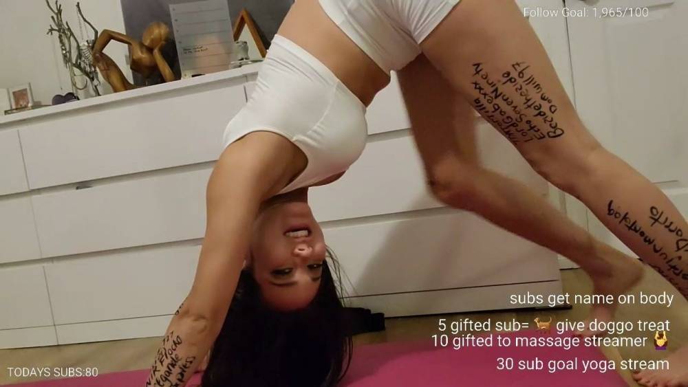 Indiefoxx Yoga Twitch Stream photo Leaked - #5