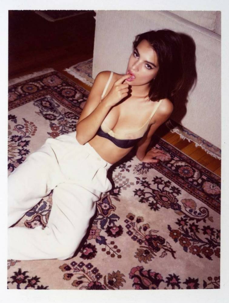 Emily Ratajkowski Nude Lingerie Photoshoot Leaked - #1