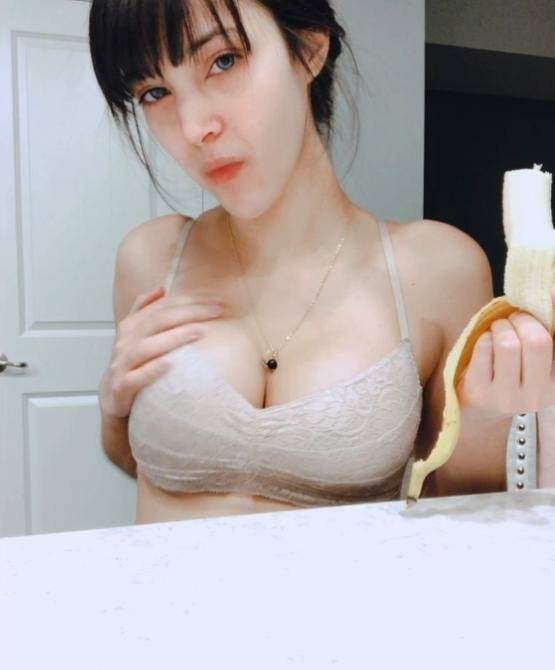Cincinbear Banana Blowjob Onlyfans photo Leaked - #1