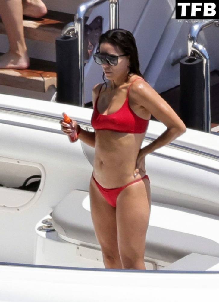Eva Longoria Showcases Her Stunning Figure and Ass Crack in a Red Bikini on Holiday in Capri - #4