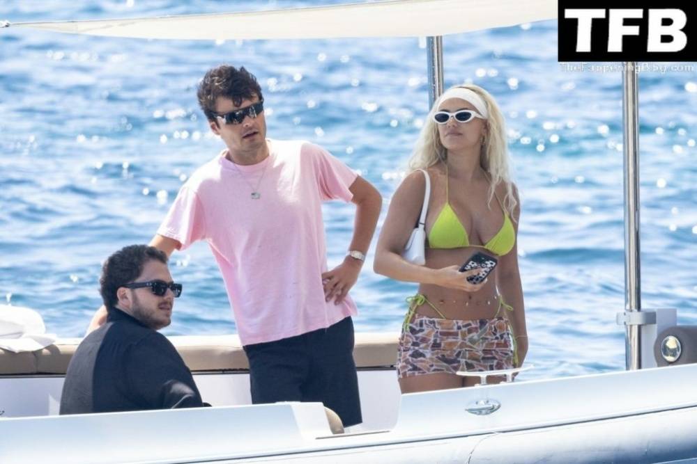 Kelsey Calemine Rocks a Yellow Bikini Aboard a Yacht on a Summer Break in Nerano - #11