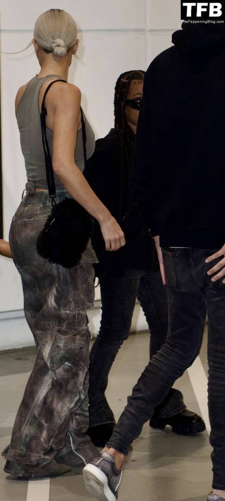 Kim Kardashian Leaves the American Dream Mall in NYC - #6