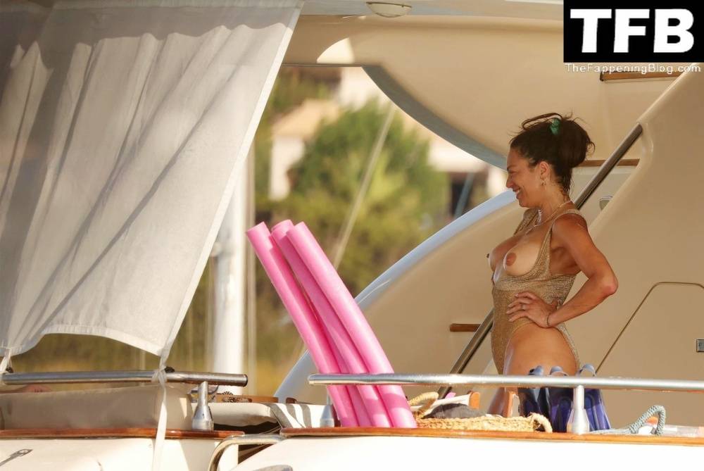 Lilly Becker Shows Off Her Nude Tits on Vacation in Ibiza - #52