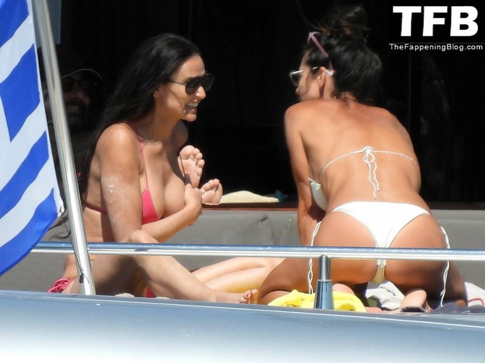 Demi Moore Looks Sensational at 59 in a Red Bikini on Vacation in Greece - #37