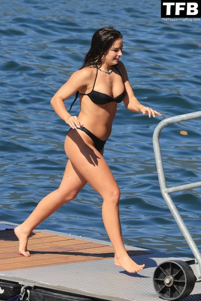 Addison Rae Displays Her Curves in a Black Bikini on Holiday with Omer Fedi on Lake Como - #35