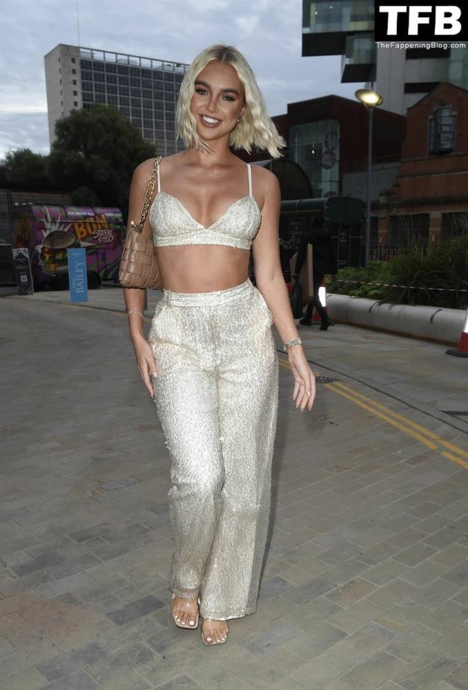 Cheyenne Kerr Arrives at the Rose Riviera Fashion Event in Manchester | Photo: 178747