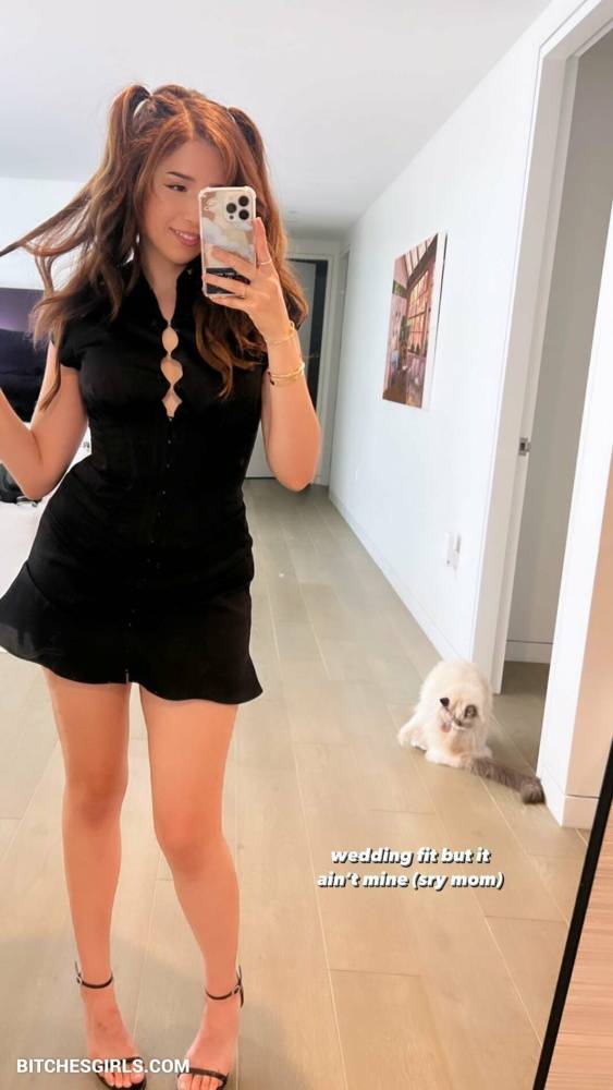 Pokimane Twitch Streamer Sexy Album - #5