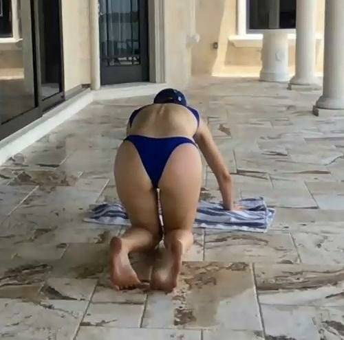 Amanda Cerny Bikini Booty Workout Livestream Leaked - #7