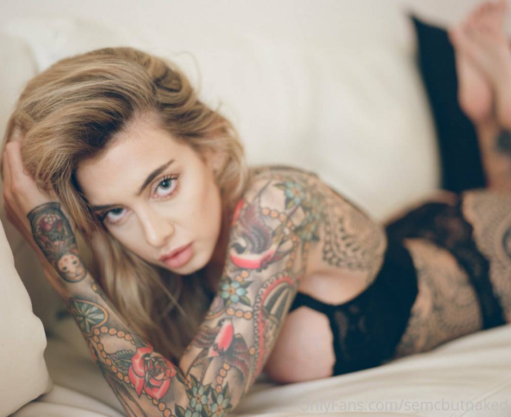 Semc Tattoed Babe Nude Teasing OnlyFans Gallery Leaked | Photo: 274334