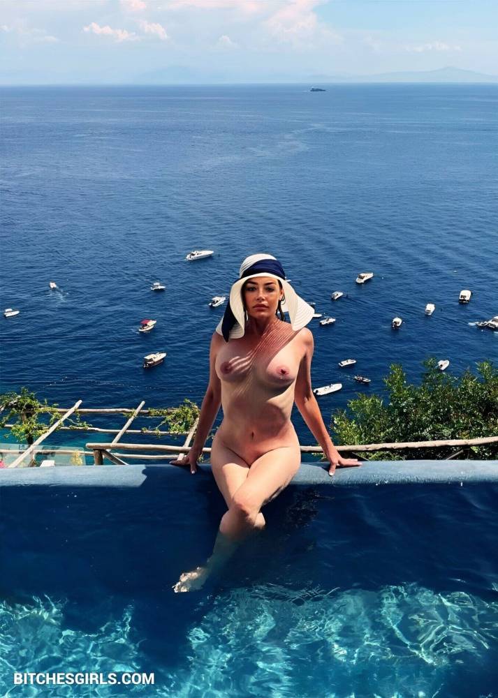 Denise Richards Nude Celeb - Denise_Richards Onlyfans Leaked Naked Pics - #4