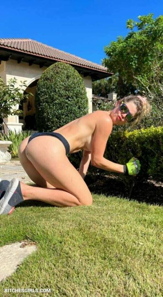 Amanda Cerny Instagram Naked Influencer - Amanda Onlyfans Leaked Nude Photos - #7