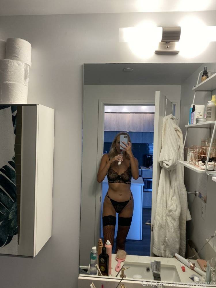 GwenGwiz Nude Onlyfans Collection Leaked - #20