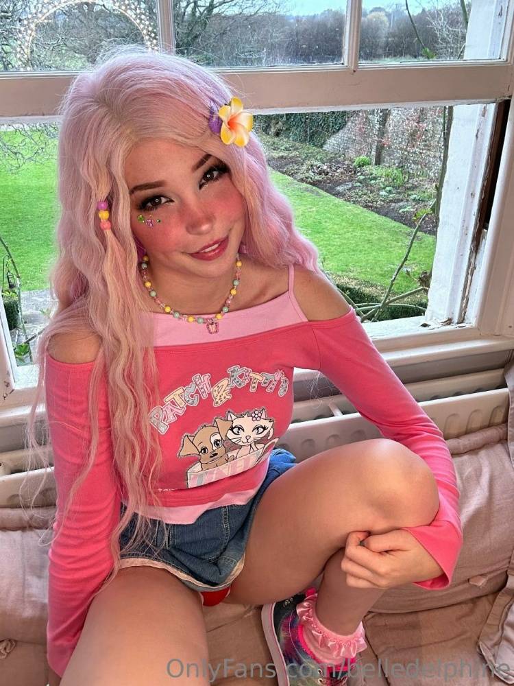 Belle Delphine Nude Cute In Pink Onlyfans Set Leaked - #27