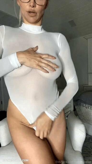 Lindsey Pelas Instagram Naked Influencer - Lindsey Onlyfans Leaked Nude Photos - #1