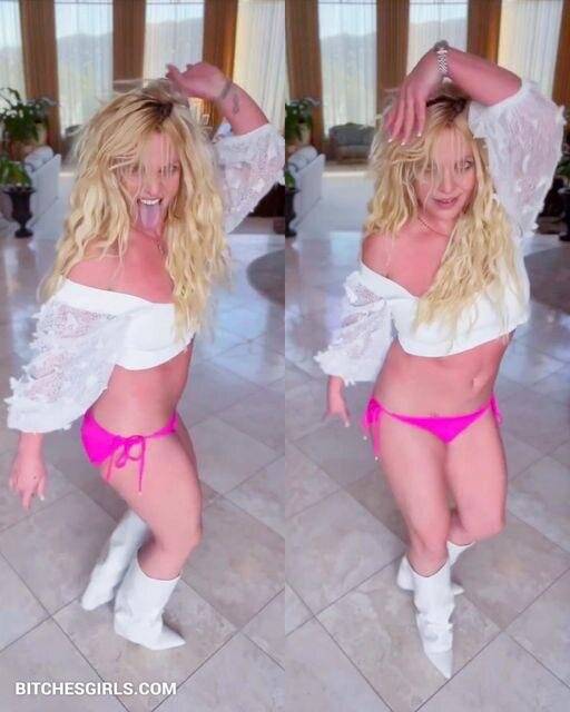 Britney Spears Nude Celebrity Leaked Tits Photos - #6