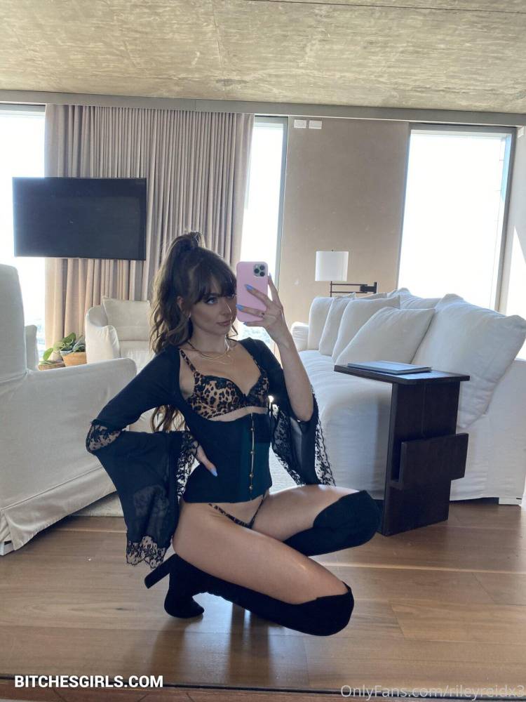 Riley Reid Nude - Riley Onlyfans Leaked Naked Photo - #19