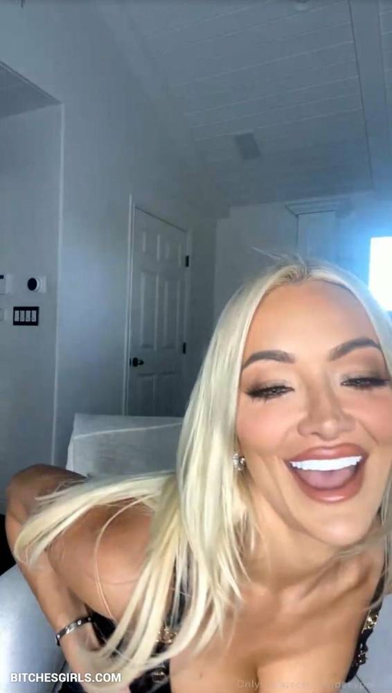 Lindsey Pelas Instagram Naked Influencer - Lindsey Onlyfans Leaked Naked Photo - #14