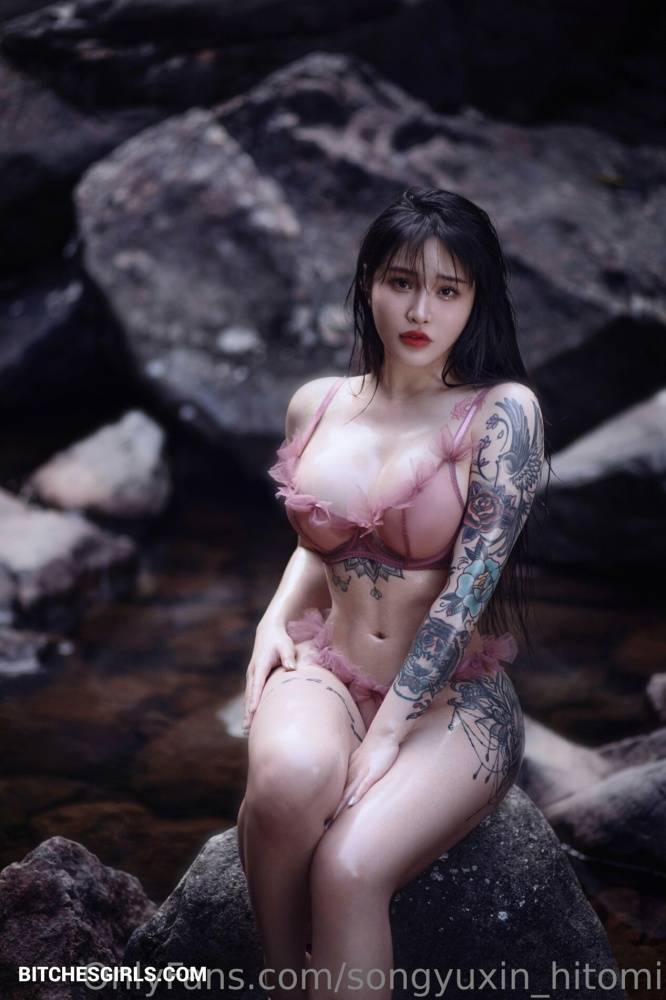 Songyuxin Hitomi Nude Asian Cosplayer Onlyfans Leaked Photos - #4