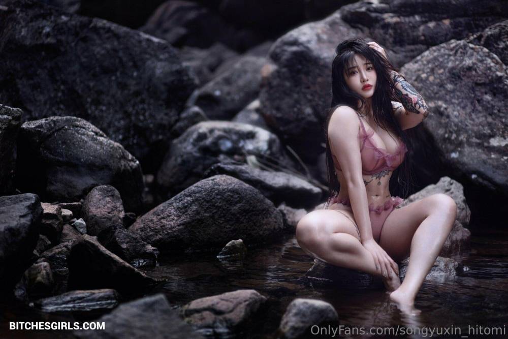 Songyuxin Hitomi Nude Asian Cosplayer Onlyfans Leaked Photos - #14