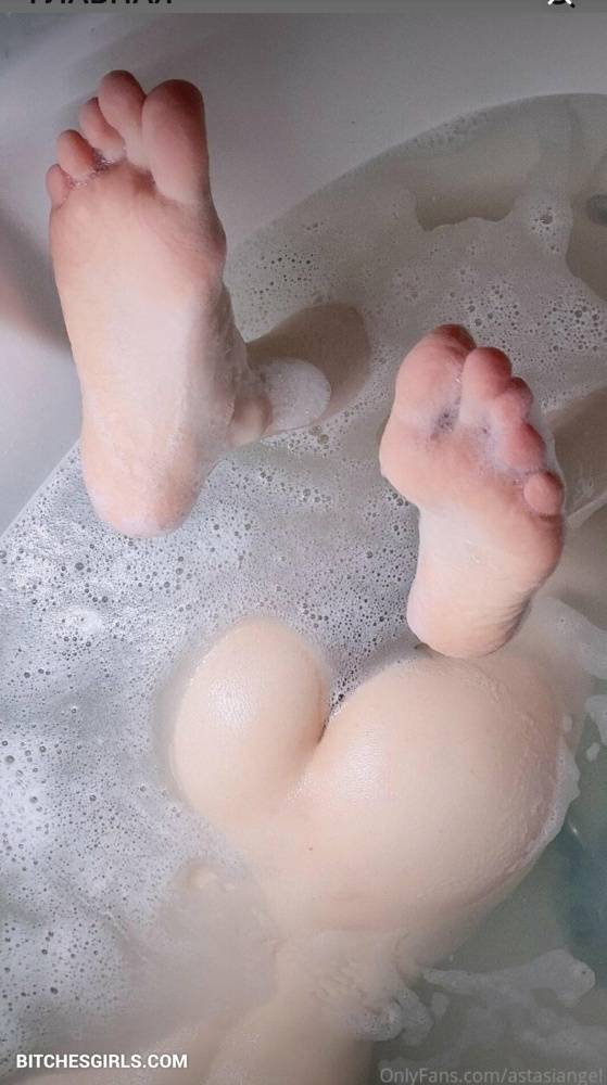 Astasiadream Naked Cosplayer - Anastasiangel Onlyfans Leaked Bath Photos - #21