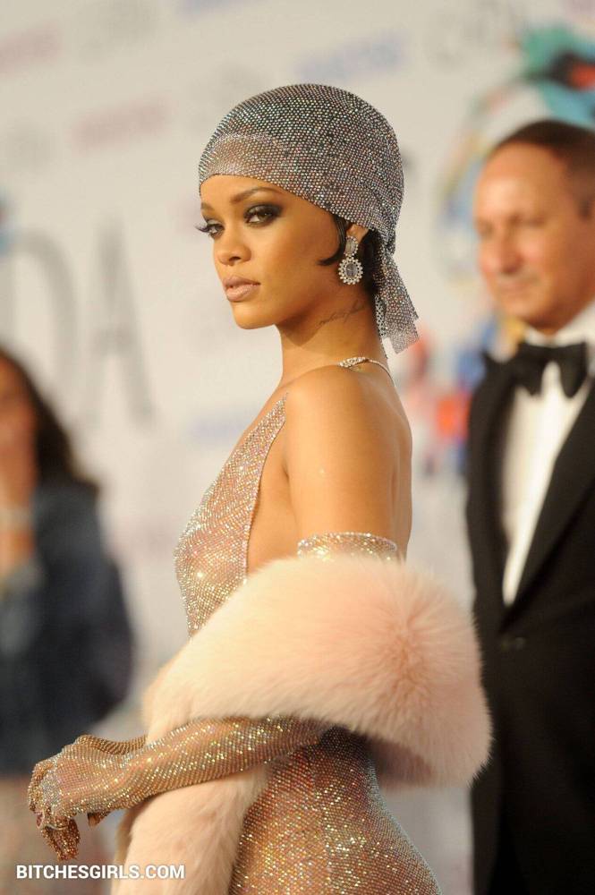 Rihanna Nude Celebrities - Nude Videos Celebrities - #25