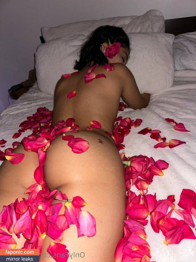 777ELARA aka elara777 aka uilaanii Nude Leaks OnlyFans - #15