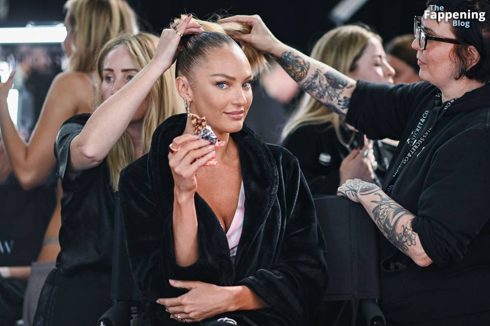 Candice Swanepoel Displays Her Sexy Body at the 2024 Victoria’s Secret Show (74 Photos) - #30