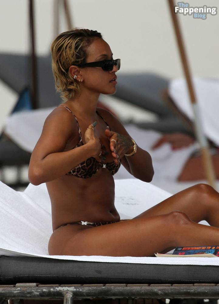 Karrueche Tran Shows Off Her Sexy Bikini Body on the Beach in Miami (87 Photos) - #10