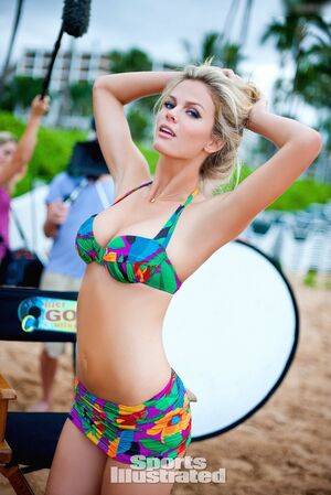 Brooklyn Decker / BrooklynDecker Nude Leaks - Fapello - #27