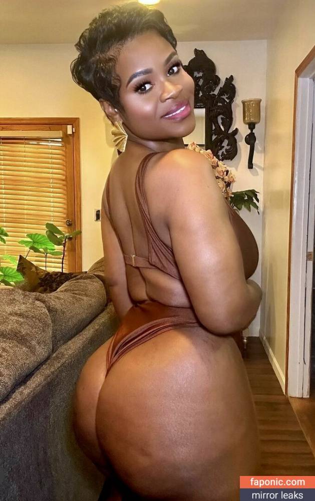 api2 aka gigi_empress Nude Leaks OnlyFans - #9