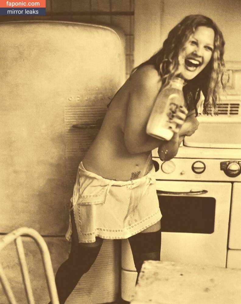 Drew Barrymore aka DrewBarrymore Nude Leaks - #14