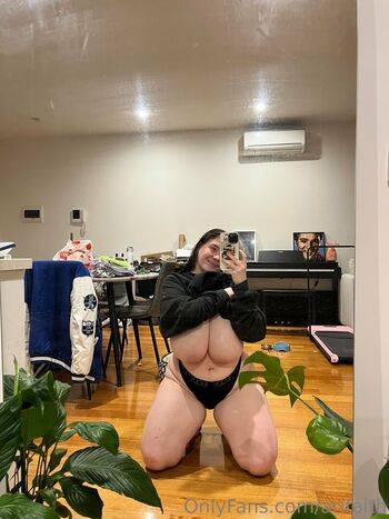 AriFaith00 / afaith00 / arifaith / arifaith0011 / arifaith011 Leaked Nude OnlyFans - #5