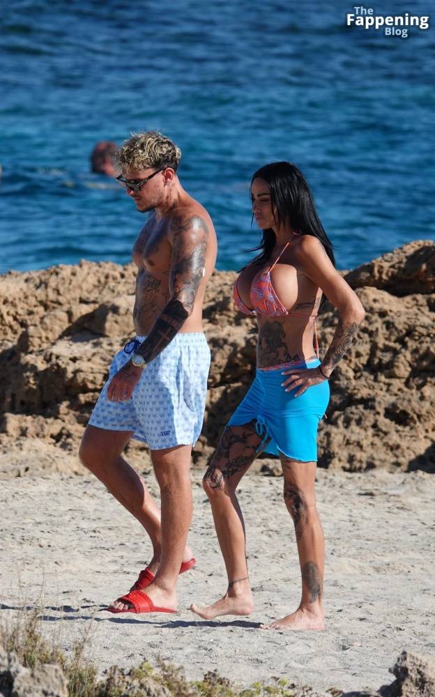 Katie Price Packs on the PDA During a Romantic Walk with JJ Slater Out in Cyprus (61 Photos) - #7