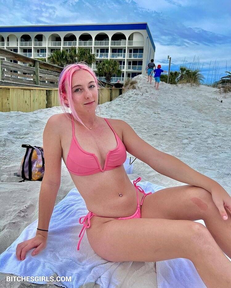 Marissa Arnone Instagram Sexy Influencer - Marissacpt Onlyfans Leaked Naked Pics - #15