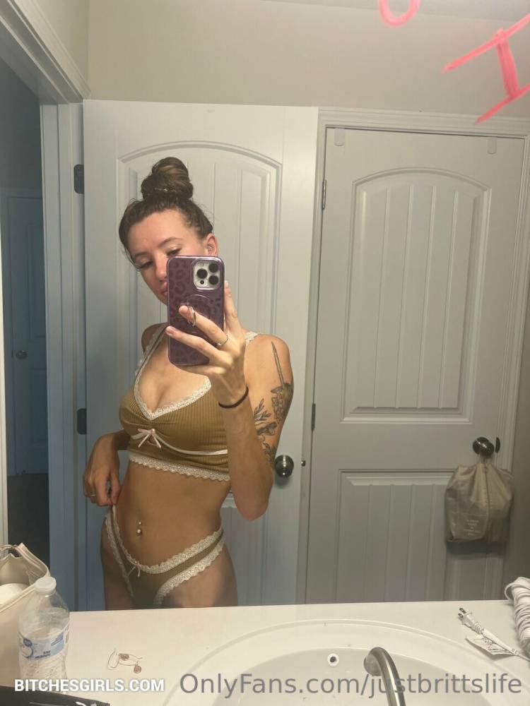 Brittany Scovel Nude Celeb - Brittany_Scovel Celeb Leaked Nude Photo - #12
