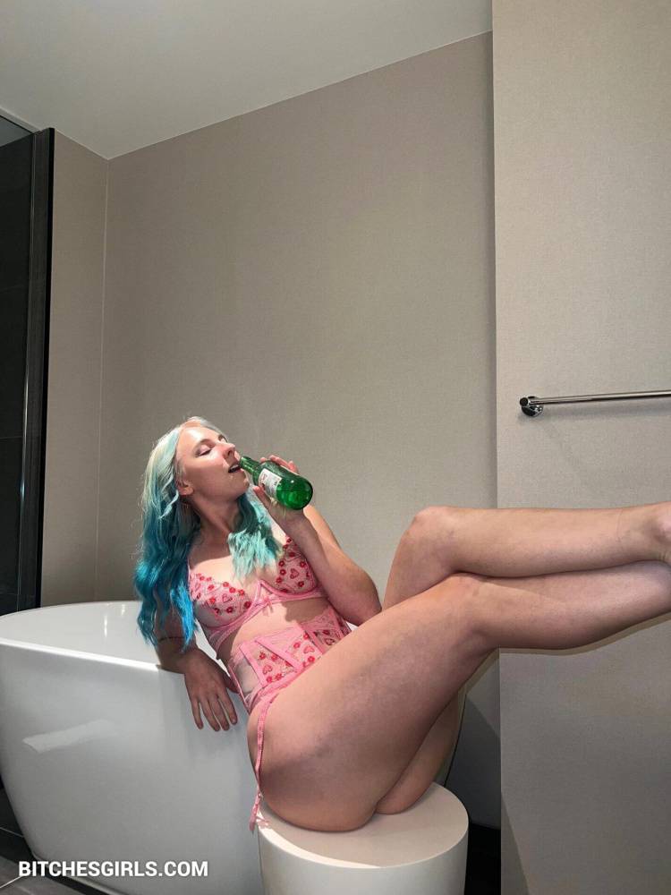 Marissa Arnone Instagram Nude Influencer - Marissa Arnone. Onlyfans Leaked Naked Pics - #19