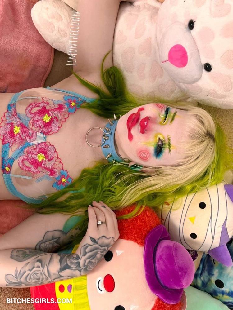 Lemontheclown - Krissy Lemon. Leaked Manyvids Sex Tape - #1