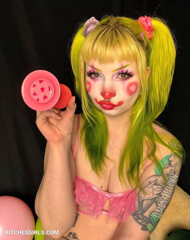 Lemontheclown - Krissy Lemon. Leaked Manyvids Sex Tape - #6