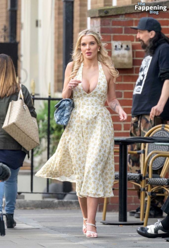 Helen Flanagan is Pictured Looking Stunning While on a Date Filming Celebs Go Dating in London (129 Photos) - #4