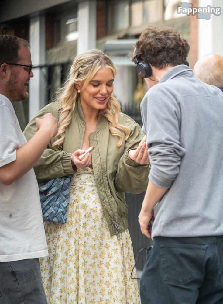 Helen Flanagan is Pictured Looking Stunning While on a Date Filming Celebs Go Dating in London (129 Photos) - #86