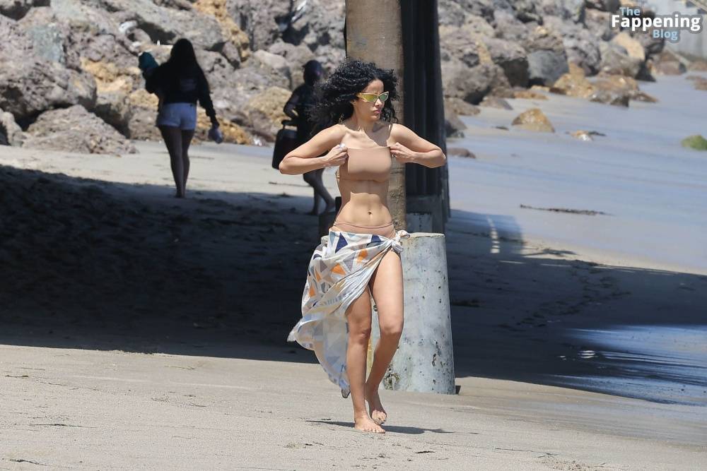 Massiel Taveras Stuns in a Bikini on the Beach in Malibu (48 Photos) - #24