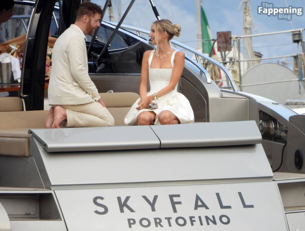 Leonie Hanne Flashes Her Underwear on a Yacht in Portofino (43 Photos) - #40