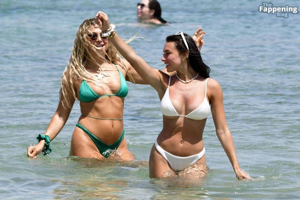 Antigoni Buxton & Paige Thorne Show Off Their Sexy Bikini Bodies (34 Photos) - #11