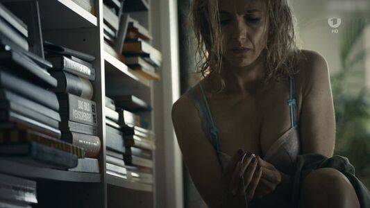 Tatort - Sex & Crime Nude Leaks - Fapello - #3