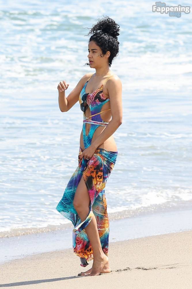 Massiel Taveras Displays Her Summer-Ready Body in Malibu (46 Photos) - #7