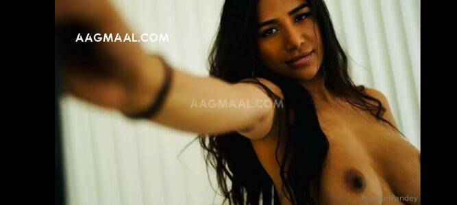 Indian Goddess / Poonam Pandey / iPoonampandey / poonampandeytv Nude Leaks - #19