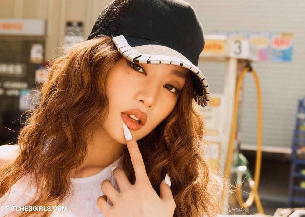 Chung Ha Nude Celebrities - Lalisa Manobal (Lisa) Celebrities Leaked Nudes - #5