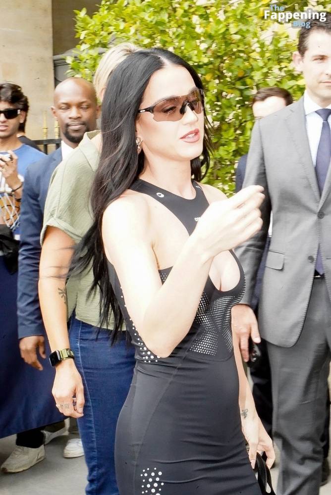Katy Perry Shows Off Her Sexy Tits in Paris (45 Photos) - #43