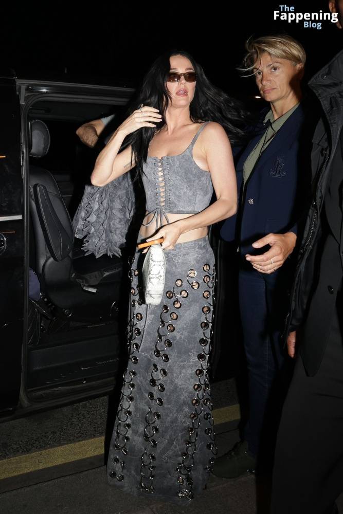 Braless Katy Perry Leaves Crillon Hotel For Dinner in Paris (120 Photos) - #55